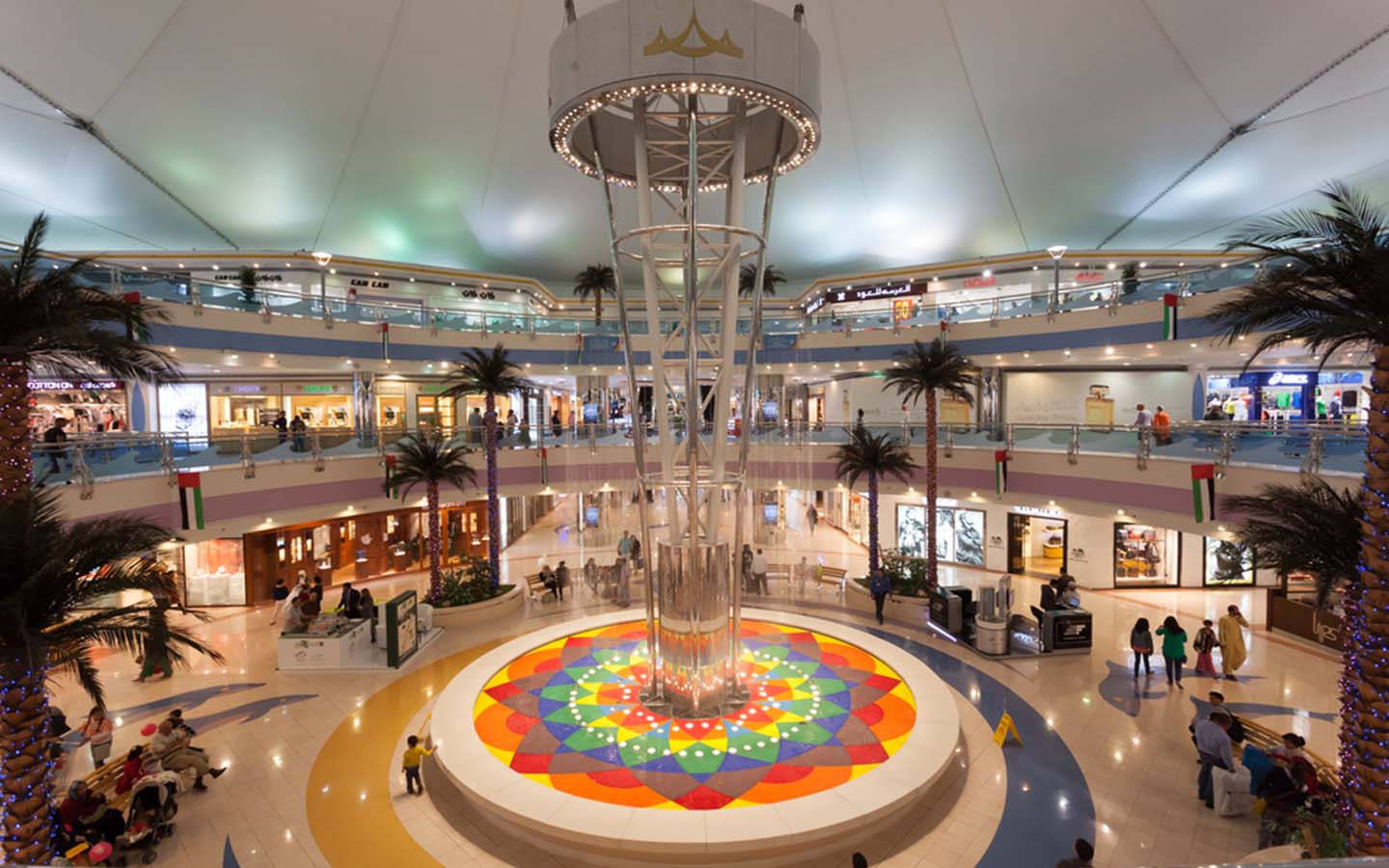 Abu Dhabi Mall – Abu Dhabi (2001)