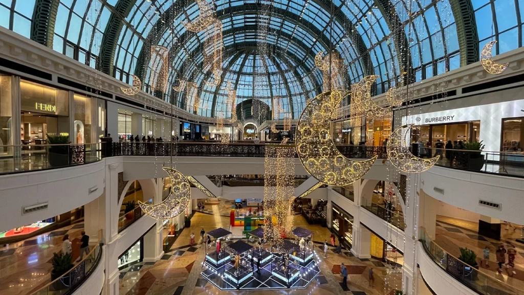 Mall of Emirates – Dubai (2005)