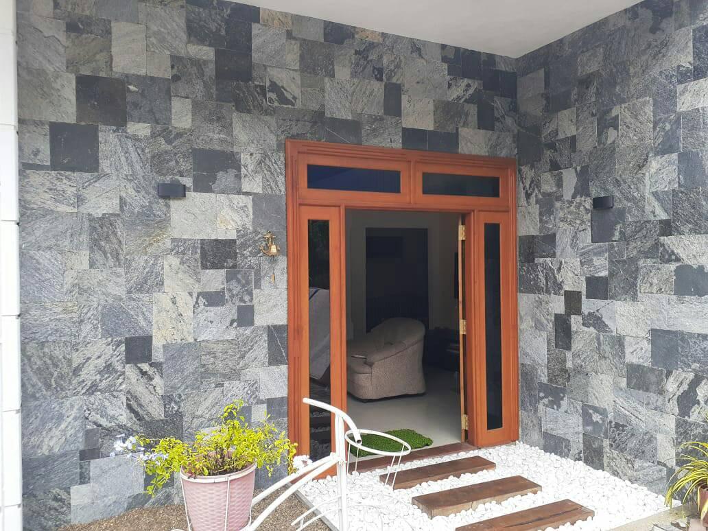 Natural stone suppliers & Installers